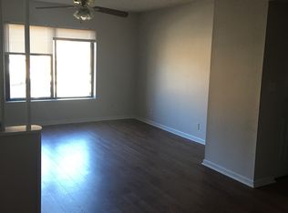 7010 Wildwood Cir APT 69, Louisville, KY 40291