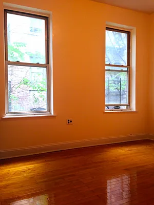 Rented by Bohemia Realty Group | media 20