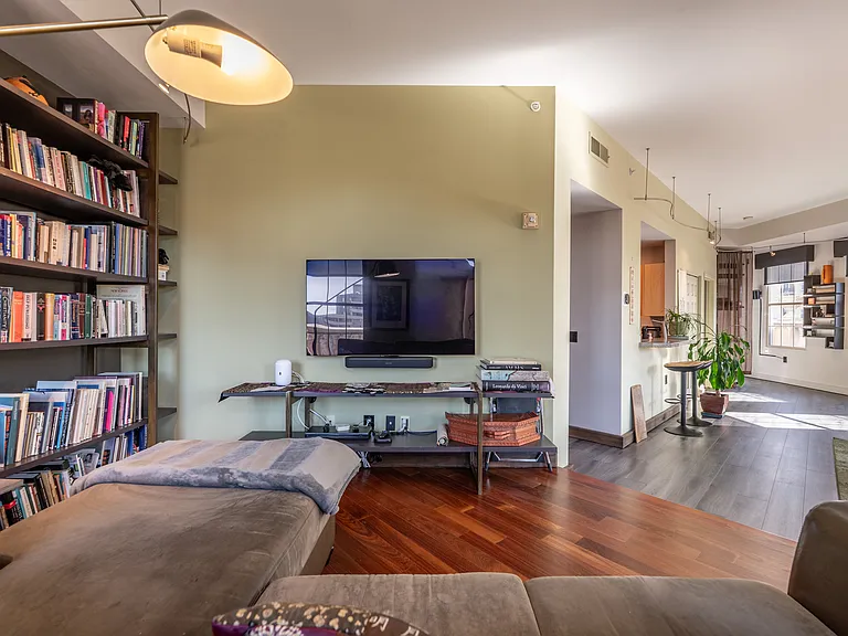 475 W 12th Ave #5A — Photo 48