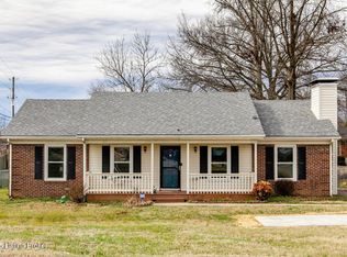 5416 Lovers Ln, Louisville, KY 40299
