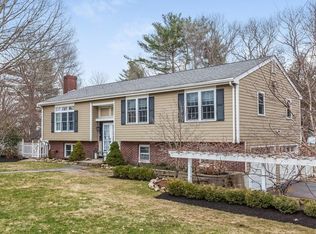 45 Hall Dr, Norwell, MA 02061