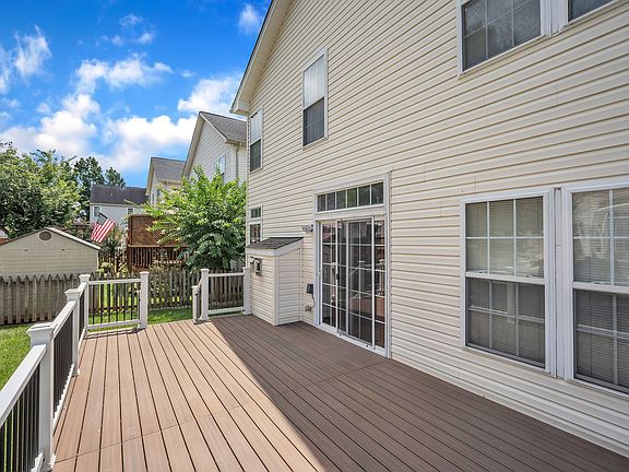 3rd image of 14873 Links Pond Cir