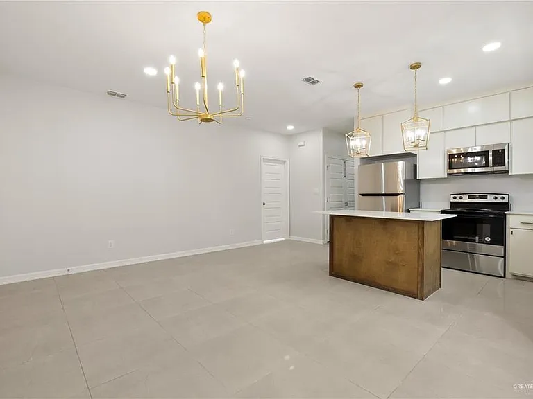 3638 N Mezcal Dr #UPSTAIRS — Photo 3