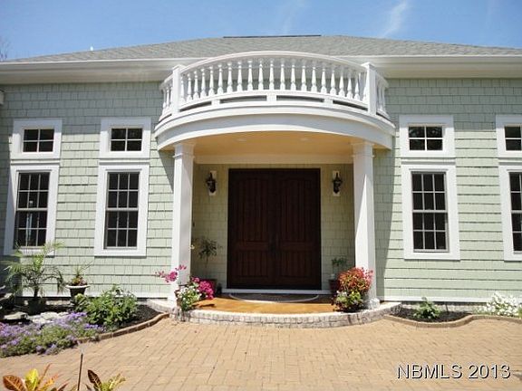 5th image of 406 Cherry Branch Dr