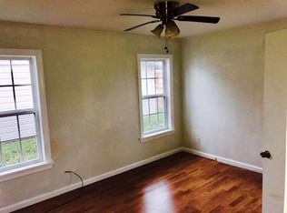 1303 Austin St, Portland, TX 78374