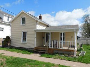709 Locust St, Muscatine, IA 52761