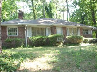 380 Hammond Dr, Sandy Springs, GA 30328