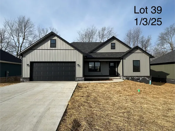 405 Pinehurst Way, Harrodsburg, KY 40330