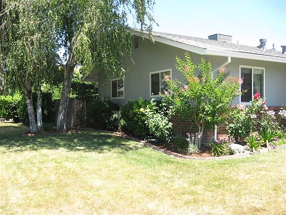 3rd image of 4631 Barlin Ct