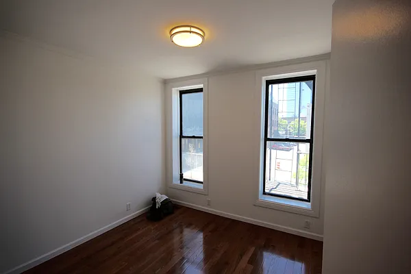 Rented by Aether Property Group | media 34