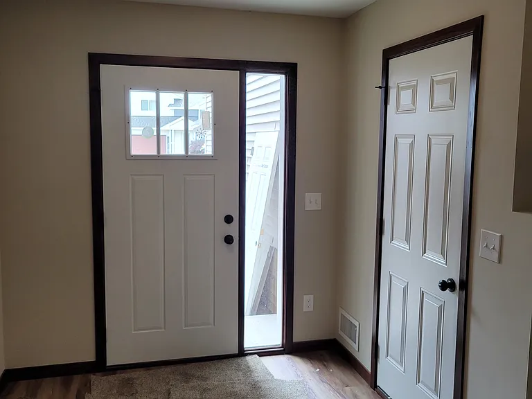 1029X Holton Ave — Photo 6