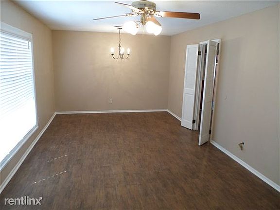Formal living room Dining room combo
