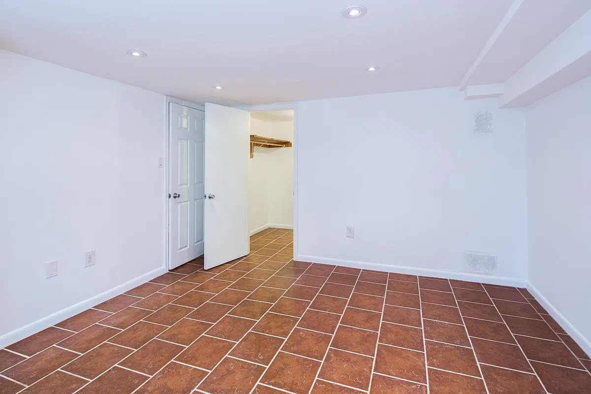 1 bed, 1000 sqft, $2,150 — Photo 2