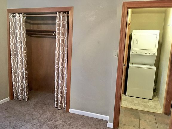 5th image of 2697 Osborne Ave APT A