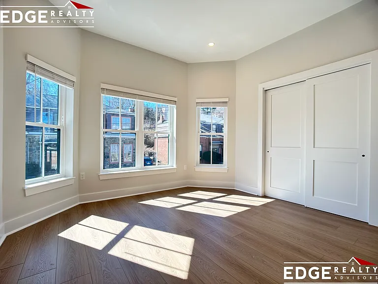 9 Newton St #101 — Photo 10