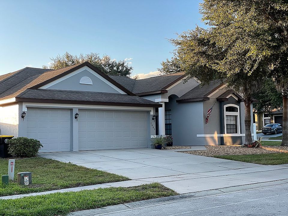 1st image of 1005 Oak Landing Dr