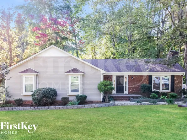 4923 Shady Pine Dr, Greensboro, NC 27455