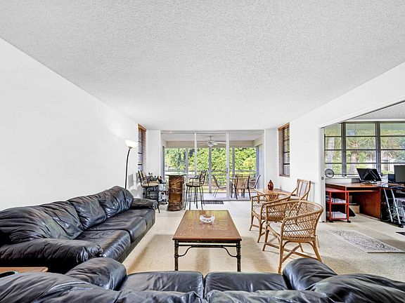 2nd image of 901 Cypress Grove Dr APT 203