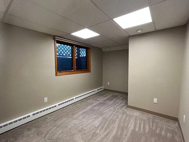 560 Wigwam Way — Photo 12