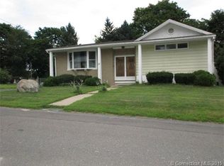 37 Villa Rd, Waterbury, CT 06706