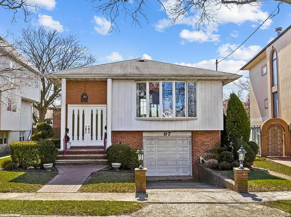 97 Gaylord Dr S, Brooklyn, NY 11234