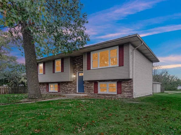 775 Riverlane Dr, Hobart, IN 46342