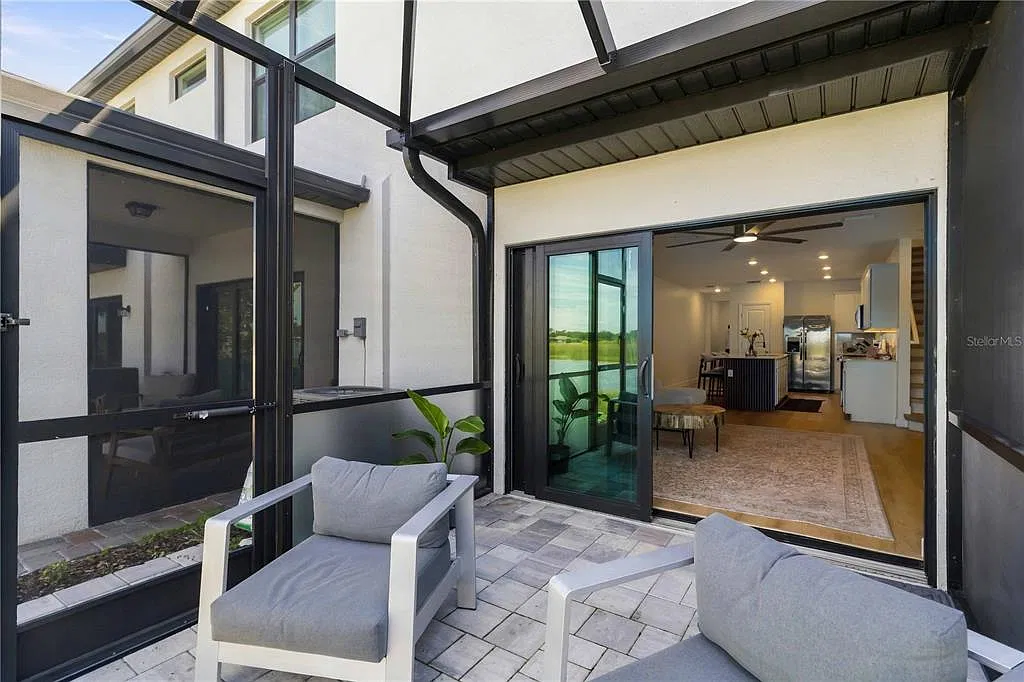 3 bed, 2.5 bath, 1636 sqft, $3,000 — Photo 3