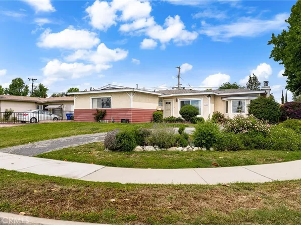 1320 W Flora St, Ontario, CA 91762