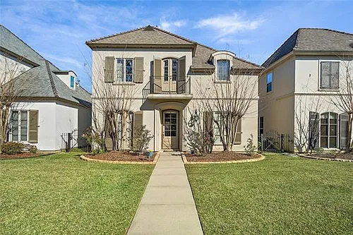 1206 Magnolia Aly Photo 1