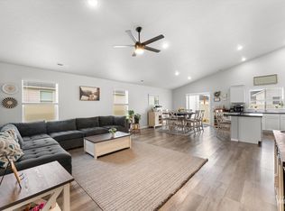 12798 Devonshire St, Caldwell, ID 83607