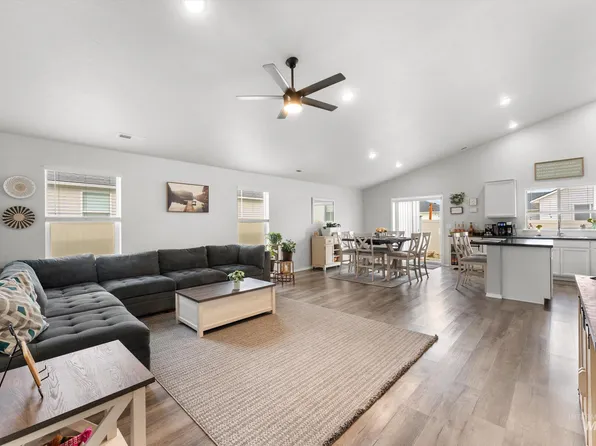 12798 Devonshire St, Caldwell, ID 83607