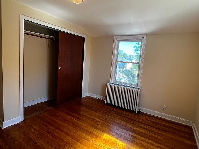 173 Bradley Ave #2 — Photo 4