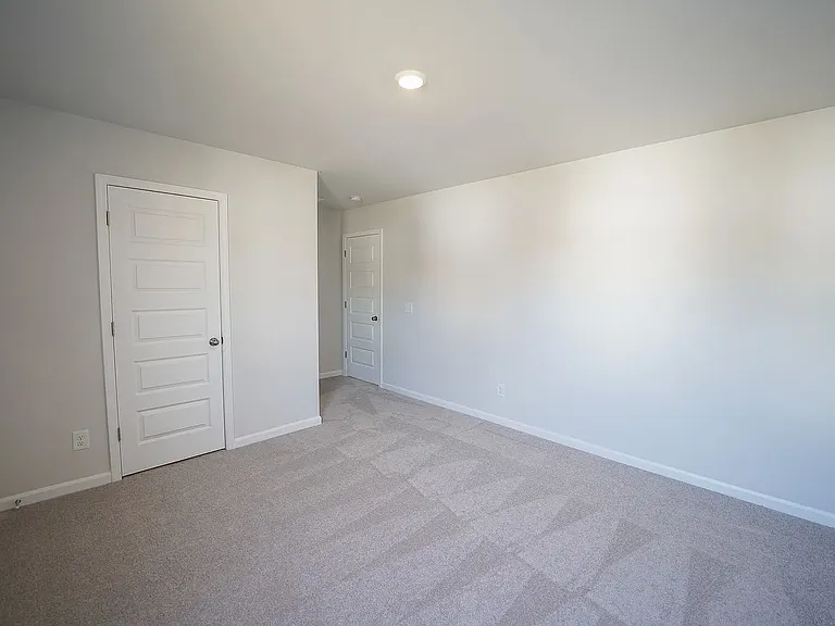 113 Amethyst Dr — Photo 9