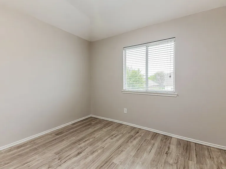 2026 Gardenia Dr — Photo 13