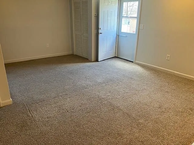 315 Elmwood Dr #315 — Photo 3