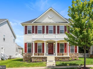 160 Burnlea Rd, Charles Town, WV 25414
