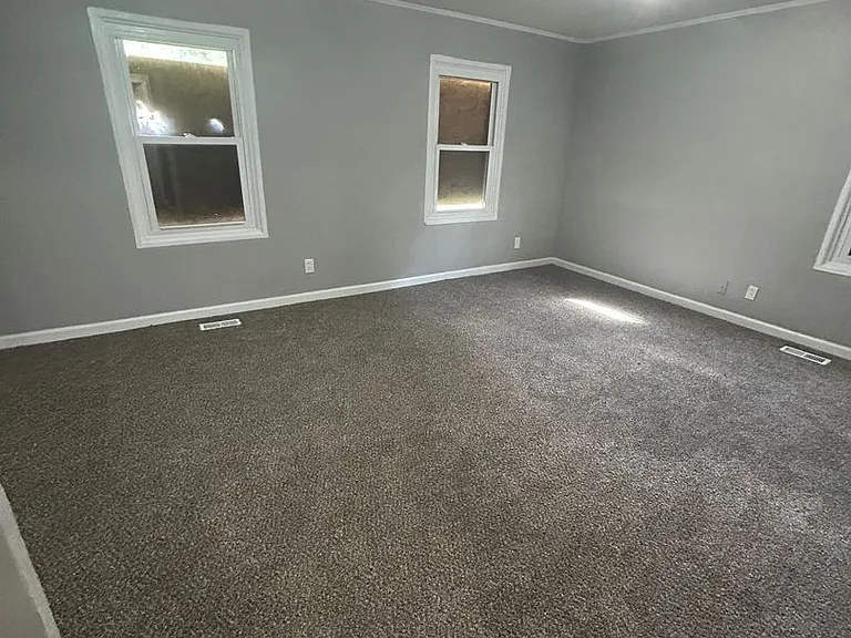 725 Saint Norbert Dr — Photo 7
