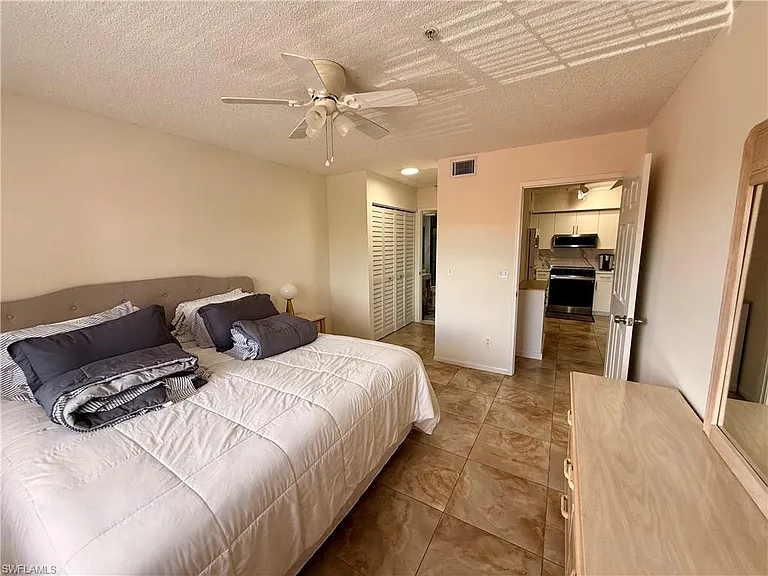 1265 Wildwood Lakes Blvd #303 — Photo 12
