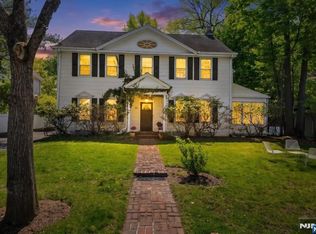 80 Glenwood Rd, Englewood, NJ 07631