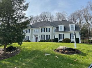 25 Quail Rdg, Avon, CT 06001