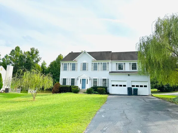 19 Sunrise Valley Ct, Stafford, VA 22554