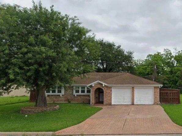 1414 Howell Ave, La Marque, TX 77568