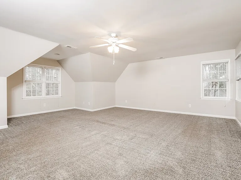 1204 Cleason Ct — Photo 16