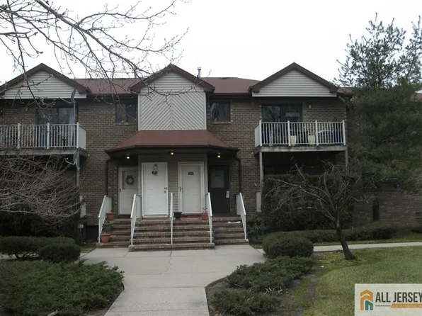 4112 Birchwood Ct, North Brunswick, NJ 08902