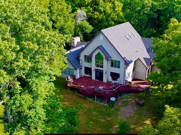 2nd image of 4005 Bluff Rd