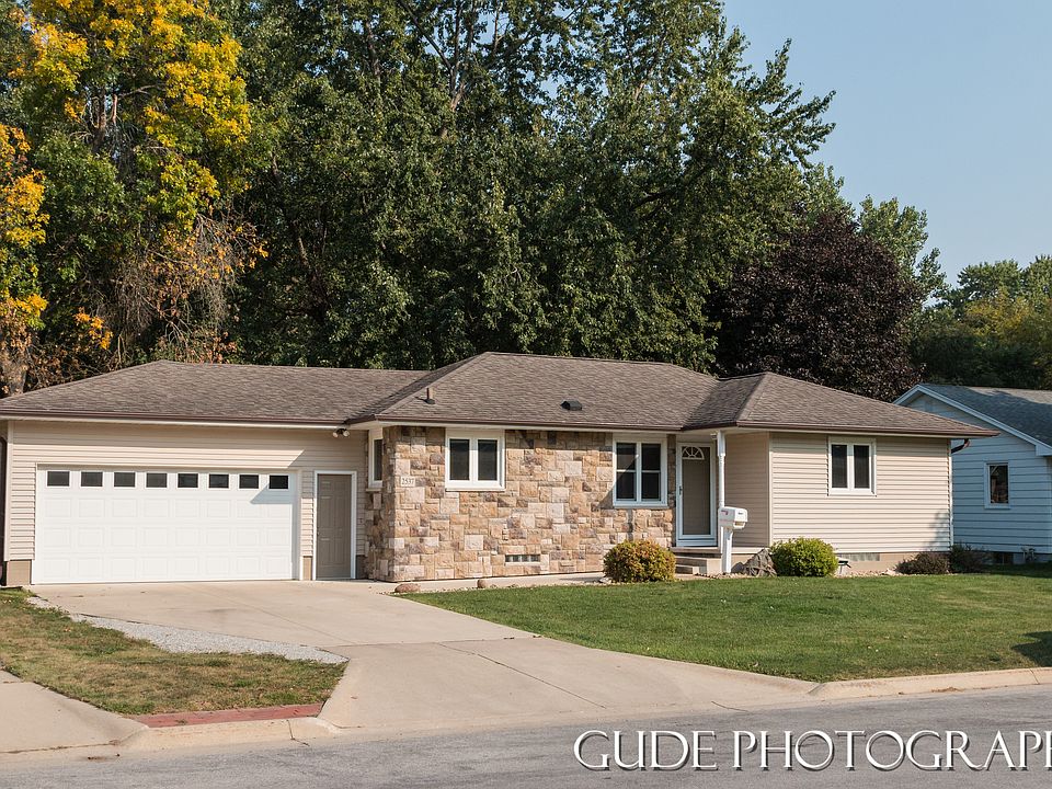 1st image of 2537 Saratoga Dr