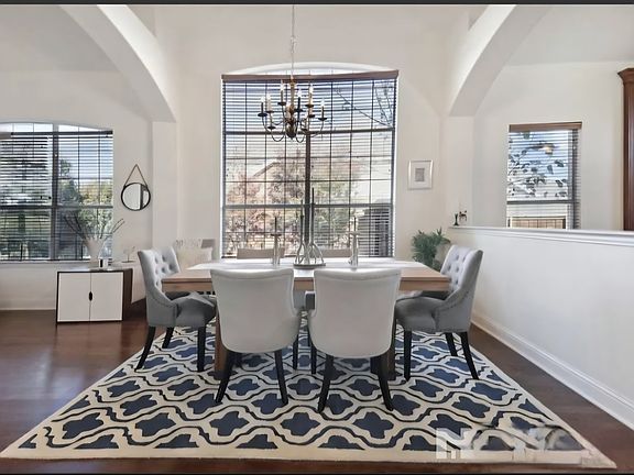 Dining and livingroom