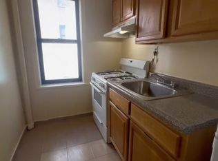 4755 White Plains Rd APT 2E, Bronx, NY 10470