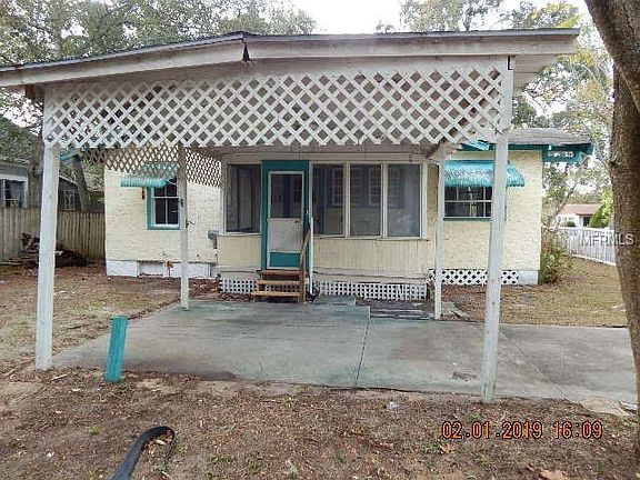 2nd image of 506 5th St SE