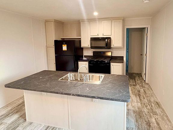 3rd image of 1625 B St Lot 50